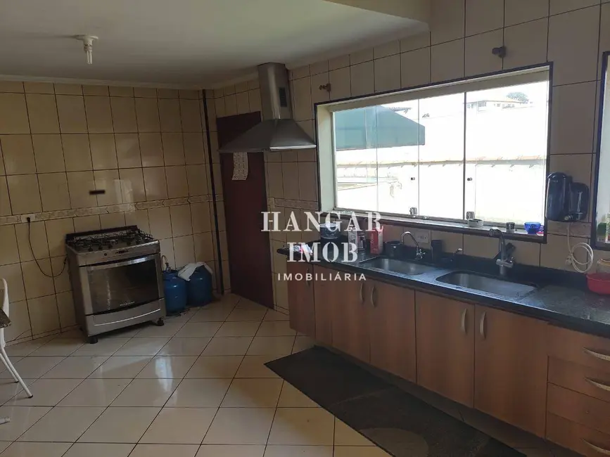 Casa com 3 quartos à venda, 250m2 em Penha de França, São Paulo - SP - imagem 8 Foto 8 de Casa com 3 quartos à venda, 250m2 em Penha de França, São Paulo - SP