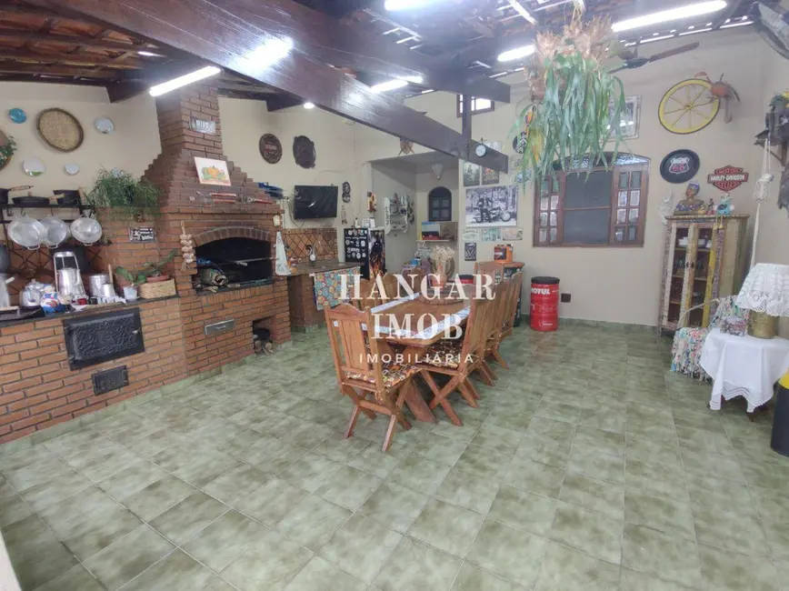 Casa com 4 quartos à venda, 250m2 em Penha de França, São Paulo - SP - imagem 6 Foto 6 de Casa com 4 quartos à venda, 250m2 em Penha de França, São Paulo - SP