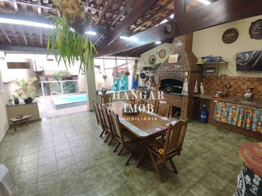 Casa com 4 quartos à venda, 250m2 em Penha de França, São Paulo - SP - imagem 4 Foto 4 de Casa com 4 quartos à venda, 250m2 em Penha de França, São Paulo - SP