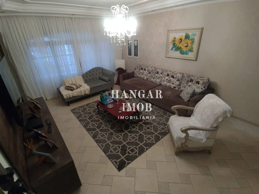 Casa com 4 quartos à venda, 250m2 em Penha de França, São Paulo - SP - imagem 9 Foto 9 de Casa com 4 quartos à venda, 250m2 em Penha de França, São Paulo - SP