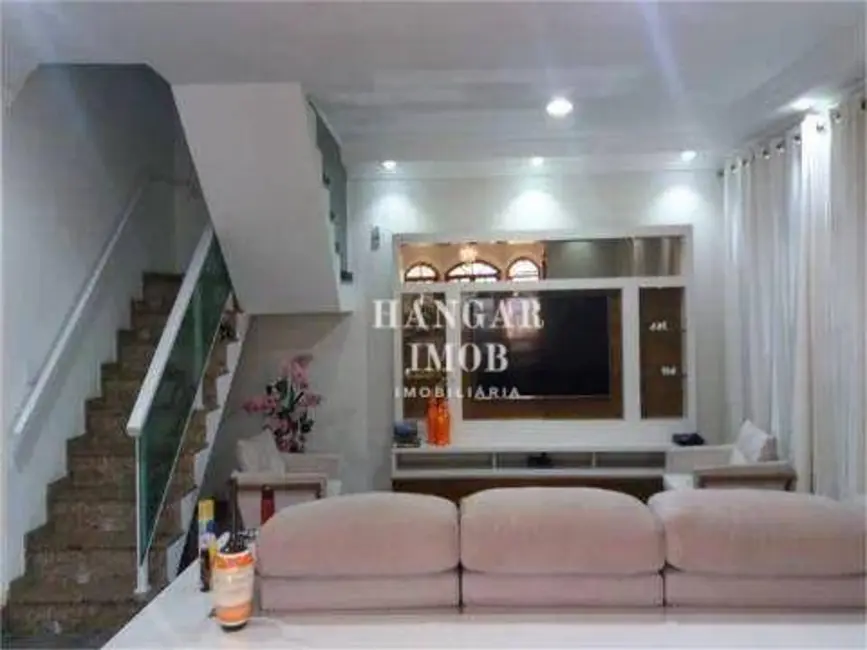 Foto 9 de Casa com 3 quartos à venda, 430m2 em Jardim Triana, São Paulo - SP