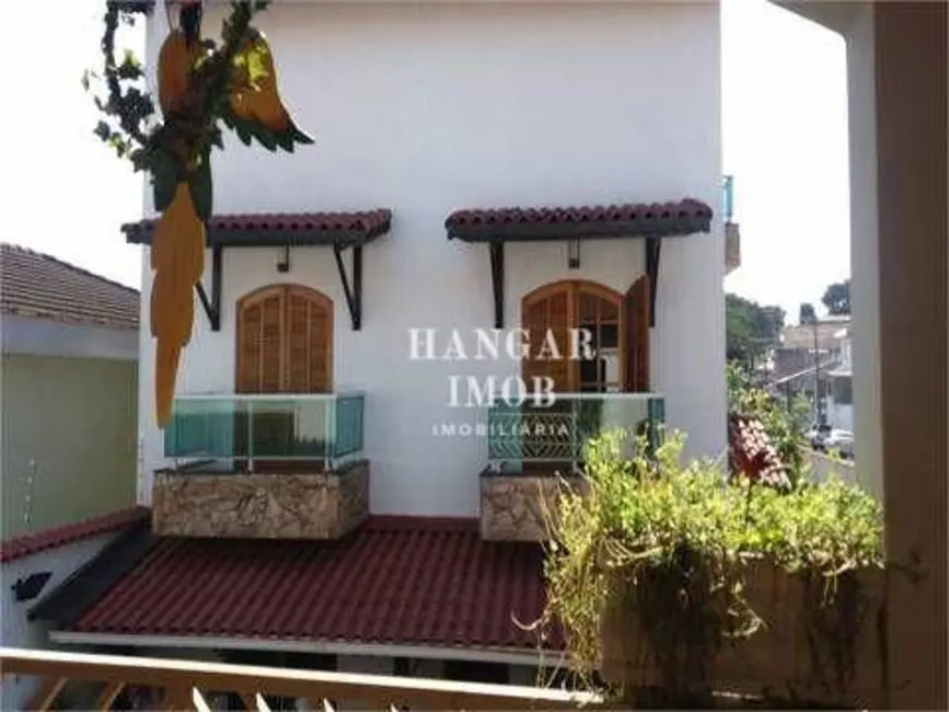 Foto 3 de Casa com 3 quartos à venda, 430m2 em Jardim Triana, São Paulo - SP