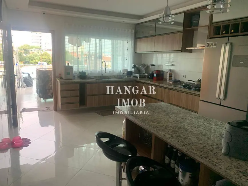 Foto 9 de Casa com 3 quartos à venda, 170m2 em Vila Esperança, São Paulo - SP