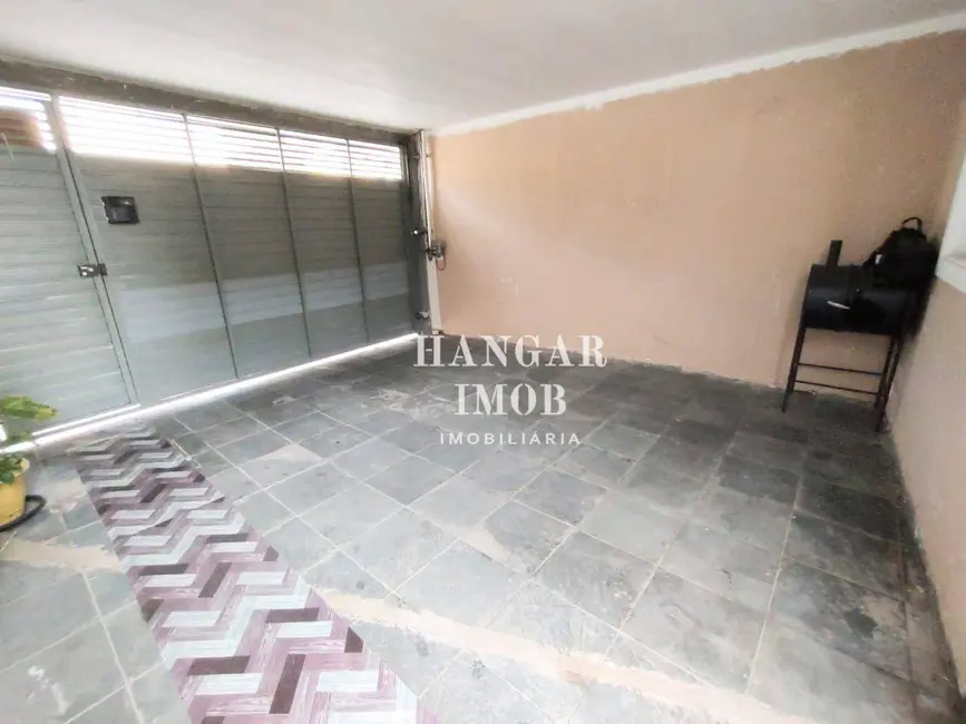 Casa com 3 quartos à venda, 150m2 em Vila Nhocune, São Paulo - SP - imagem 4 Foto 4 de Casa com 3 quartos à venda, 150m2 em Vila Nhocune, São Paulo - SP