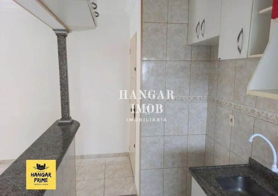 Foto 3 de Apartamento com 2 quartos à venda, 52m2 em Vila Carmosina, São Paulo - SP