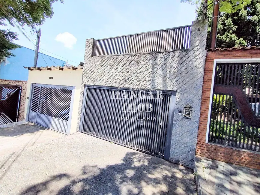 Casa com 4 quartos à venda, 168m2 em Jardim Triana, São Paulo - SP - imagem 4 Foto 4 de Casa com 4 quartos à venda, 168m2 em Jardim Triana, São Paulo - SP