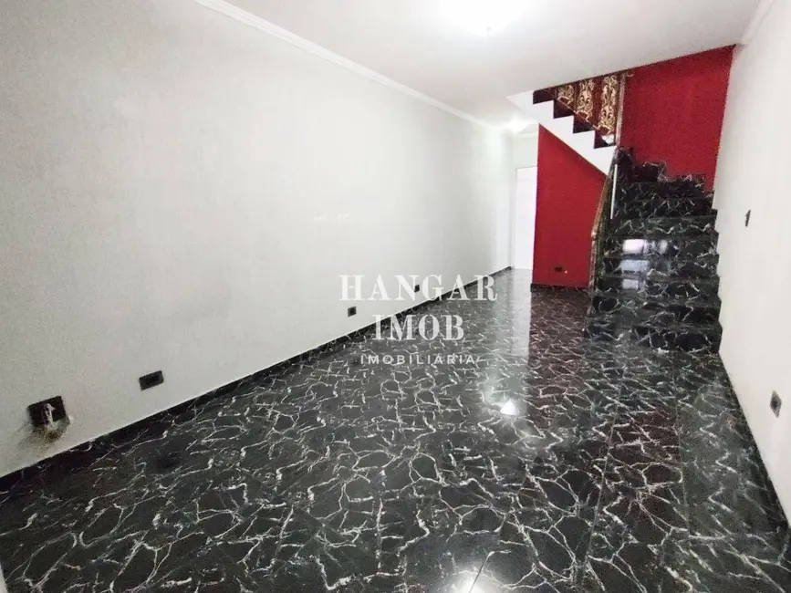 Casa com 4 quartos à venda, 168m2 em Jardim Triana, São Paulo - SP - imagem 8 Foto 8 de Casa com 4 quartos à venda, 168m2 em Jardim Triana, São Paulo - SP