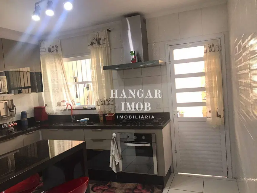 Casa com 3 quartos à venda, 160m2 em Cidade Patriarca, São Paulo - SP - imagem 6 Foto 6 de Casa com 3 quartos à venda, 160m2 em Cidade Patriarca, São Paulo - SP