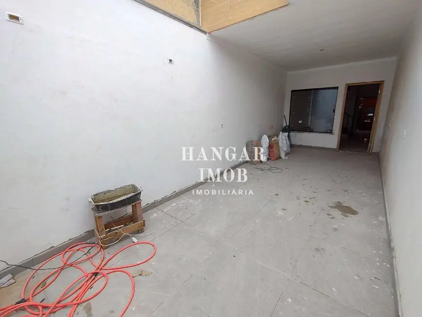 Foto 3 de Casa com 3 quartos à venda, 120m2 em Vila Ponte Rasa, São Paulo - SP