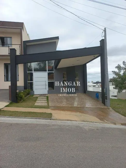 Foto 1 de Casa de Condomínio com 3 quartos à venda, 150m2 em Horto Florestal, Sorocaba - SP
