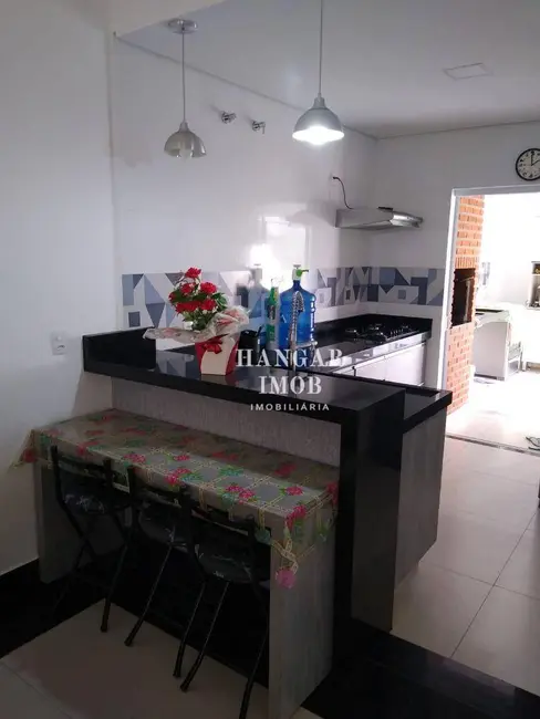 Casa de Condomínio com 3 quartos à venda, 150m2 em Horto Florestal, Sorocaba - SP - imagem 4 Foto 4 de Casa de Condomínio com 3 quartos à venda, 150m2 em Horto Florestal, Sorocaba - SP