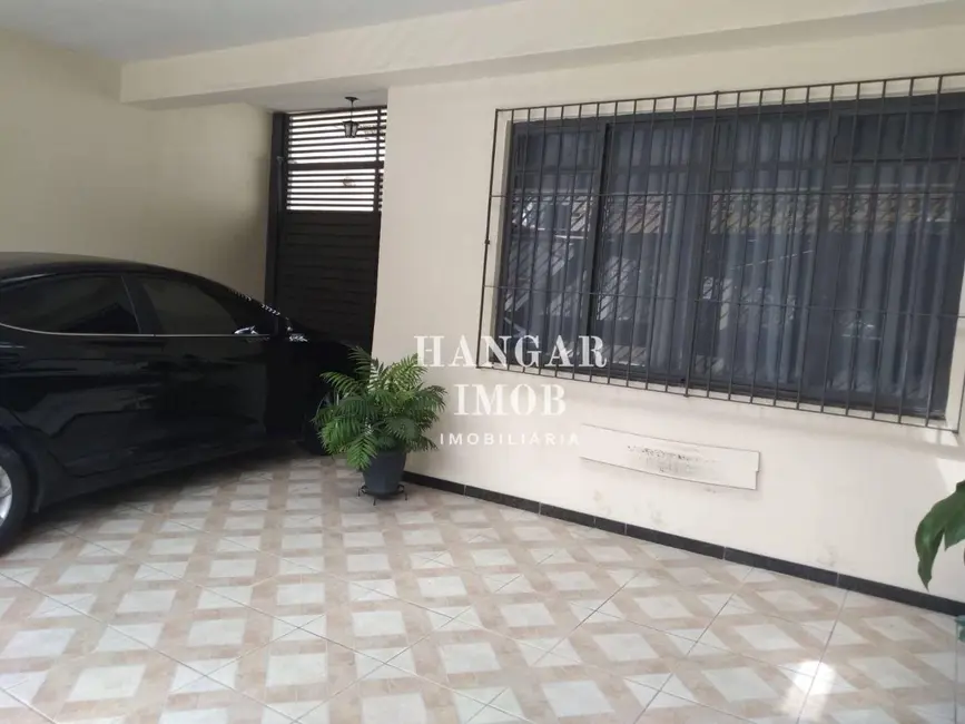 Casa com 3 quartos à venda, 357m2 em Vila Regente Feijó, São Paulo - SP - imagem 1 Foto 1 de Casa com 3 quartos à venda, 357m2 em Vila Regente Feijó, São Paulo - SP