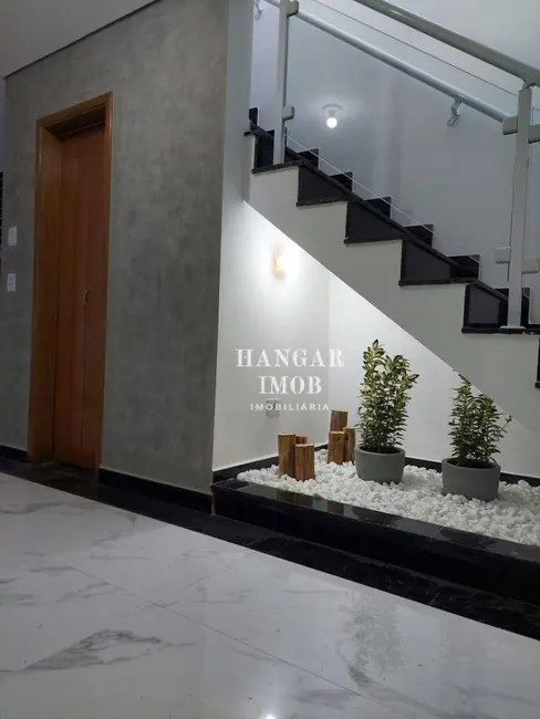 Foto 2 de Casa com 3 quartos à venda, 130m2 em Vila Granada, São Paulo - SP