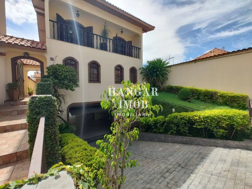 Foto 5 de Casa com 3 quartos à venda, 300m2 em Vila Santana, São Paulo - SP