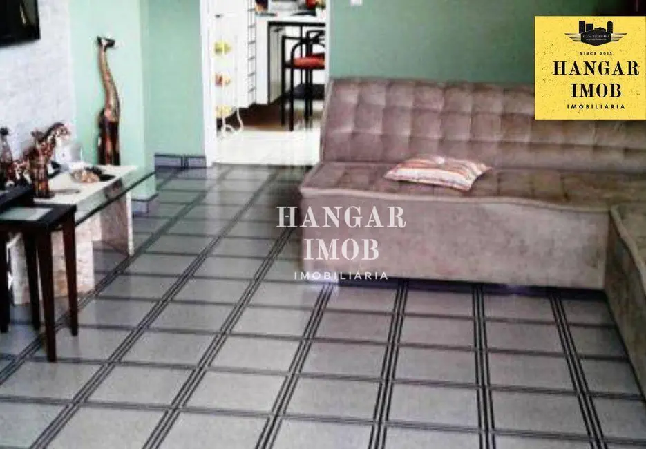 Casa com 3 quartos à venda, 214m2 em Penha de França, São Paulo - SP - imagem 8 Foto 8 de Casa com 3 quartos à venda, 214m2 em Penha de França, São Paulo - SP