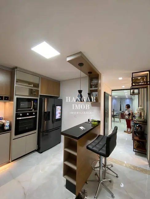 Foto 4 de Casa com 3 quartos à venda, 240m2 em Vila Marieta, São Paulo - SP