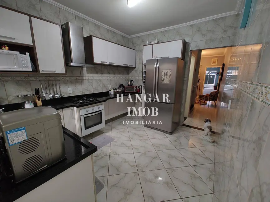 Foto 5 de Casa com 3 quartos à venda, 85m2 em Vila Paranaguá, São Paulo - SP