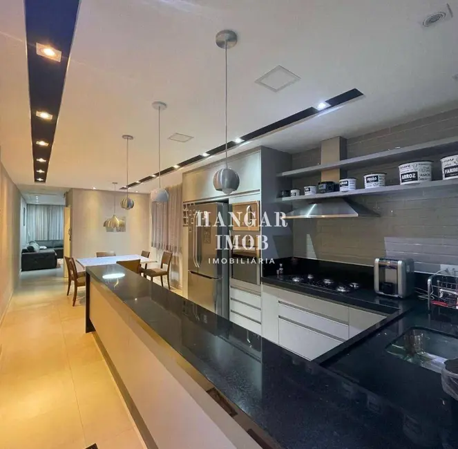 Foto 1 de Casa com 3 quartos à venda, 250m2 em Vila Salete, São Paulo - SP