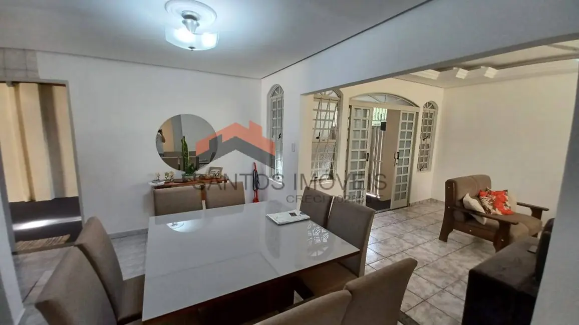 Foto 5 de Casa com 1 quarto à venda, 200m2 em Bauru - SP