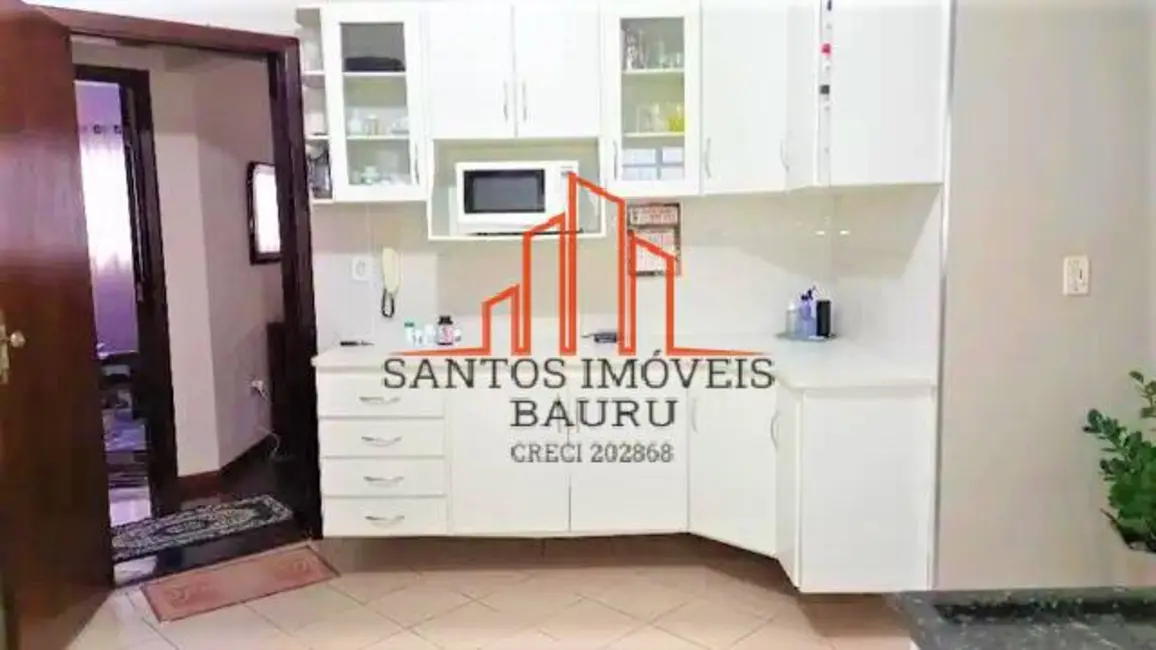 Foto 1 de Casa com 3 quartos à venda, 250m2 em Vila Carolina, Bauru - SP