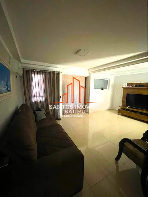 Foto 4 de Casa com 3 quartos à venda, 300m2 em Vila Camargo, Bauru - SP