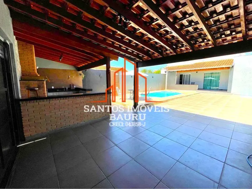 Foto 2 de Casa com 3 quartos à venda, 300m2 em Vila Camargo, Bauru - SP