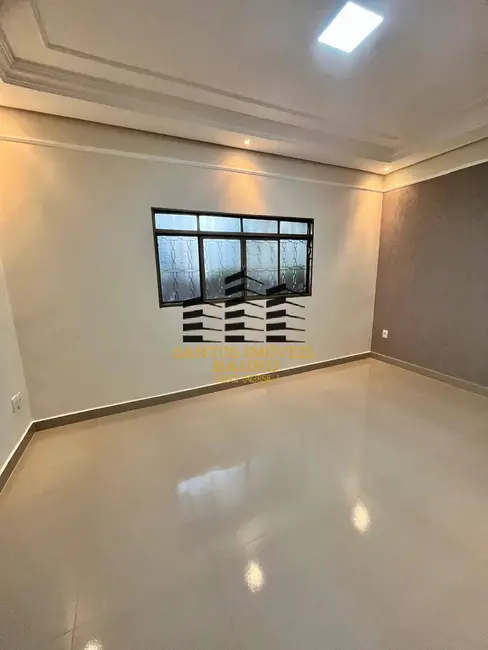 Foto 4 de Casa com 4 quartos à venda, 200m2 em Bauru - SP