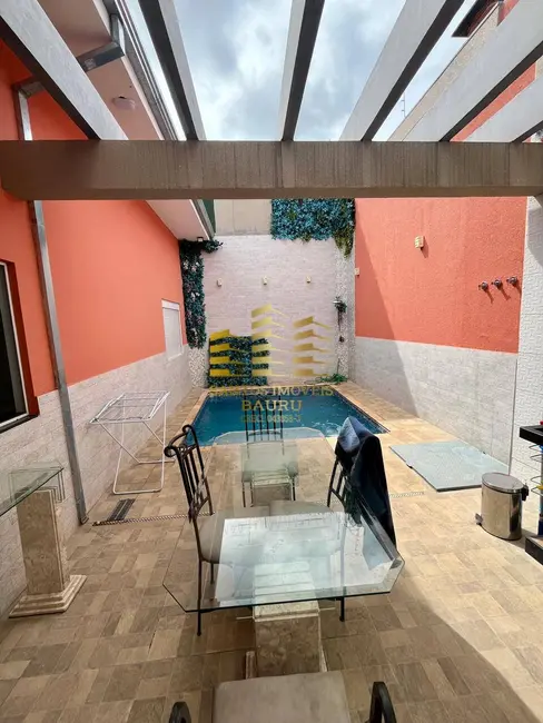 Foto 2 de Casa com 3 quartos à venda, 162m2 em Vila Souto, Bauru - SP