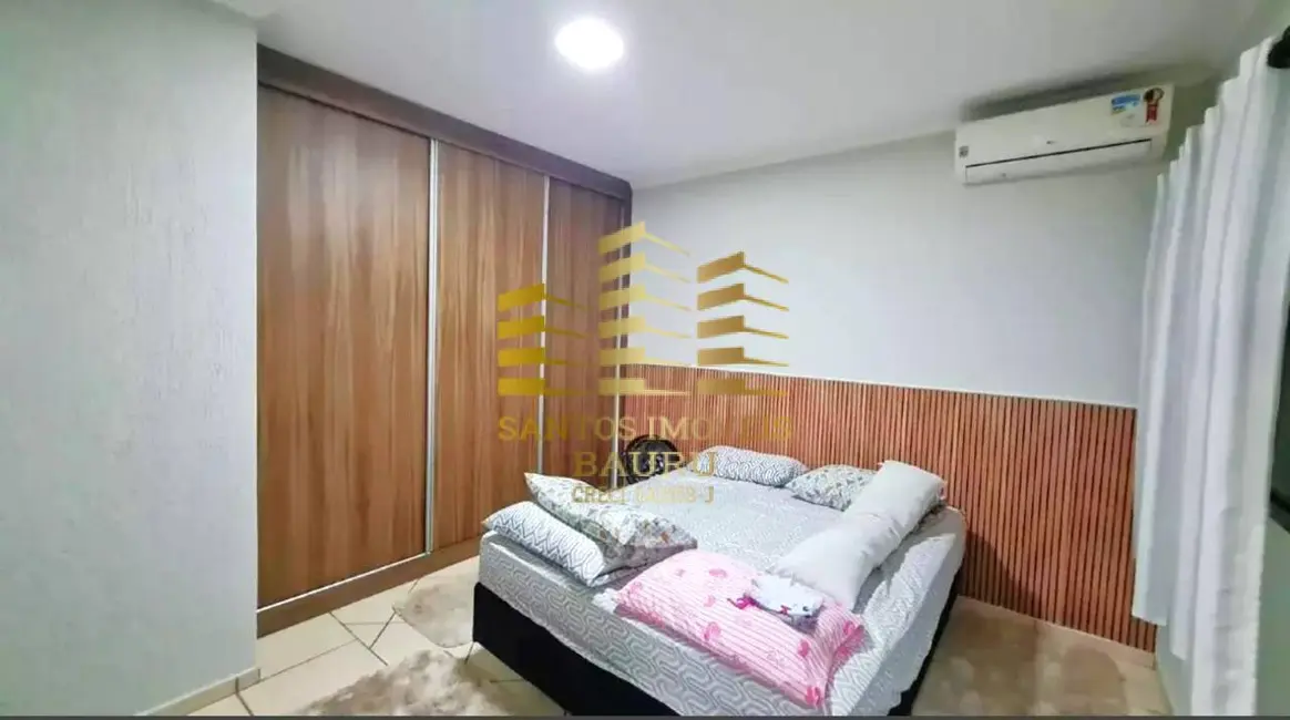 Casa com 3 quartos à venda, 160m2 em Vila Dutra, Bauru - SP - imagem 4 Foto 4 de Casa com 3 quartos à venda, 160m2 em Vila Dutra, Bauru - SP