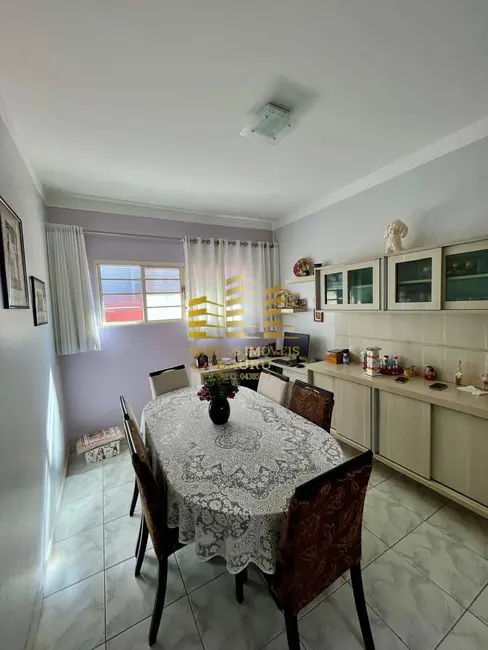 Foto 8 de Casa com 3 quartos à venda, 160m2 em Vila Souto, Bauru - SP