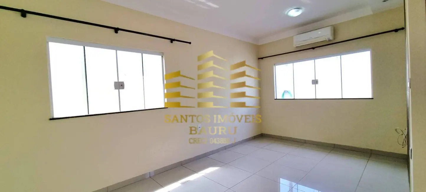 Casa com 3 quartos à venda, 200m2 em Jardim Silvestre II, Bauru - SP - imagem 2 Foto 2 de Casa com 3 quartos à venda, 200m2 em Jardim Silvestre II, Bauru - SP