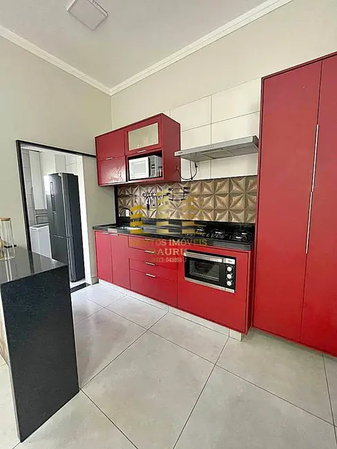 Foto 1 de Casa com 3 quartos à venda, 135m2 em Vila Giunta, Bauru - SP