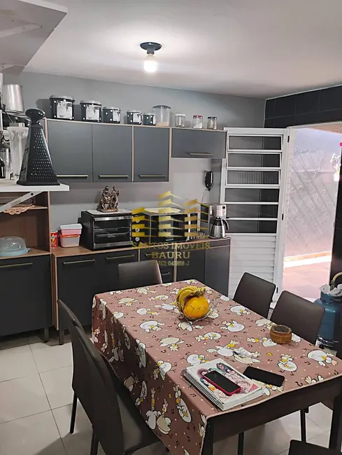Foto 1 de Casa com 2 quartos à venda, 200m2 em Vila Dutra, Bauru - SP