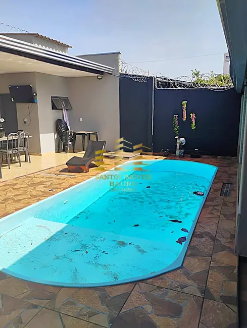 Foto 9 de Casa com 2 quartos à venda, 200m2 em Vila Dutra, Bauru - SP