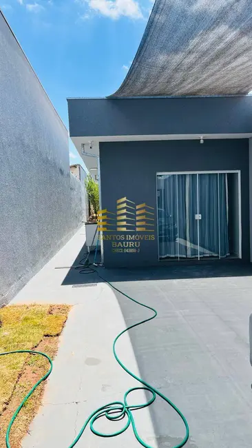 Foto 3 de Casa com 2 quartos para alugar, 55m2 em Parque Viaduto, Bauru - SP