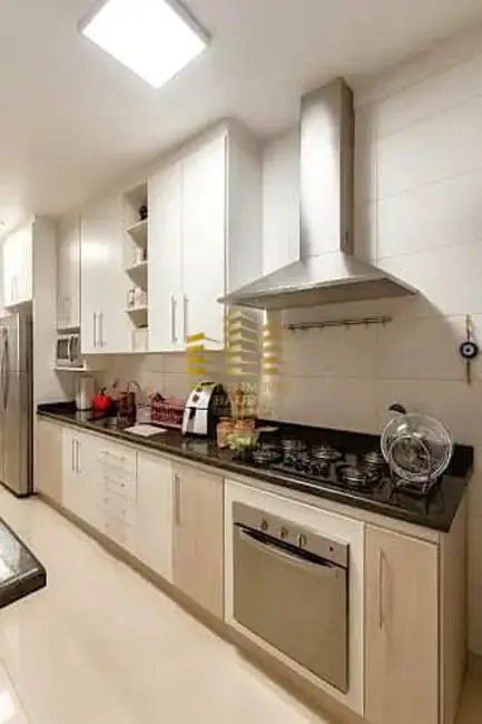 Foto 3 de Casa com 4 quartos à venda, 193m2 em Jardim Rosas do Sul, Bauru - SP