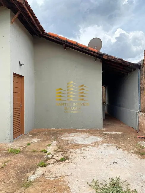 Foto 4 de Casa com 3 quartos à venda, 200m2 em Conjunto Habitacional Isaura Pitta Garms, Bauru - SP