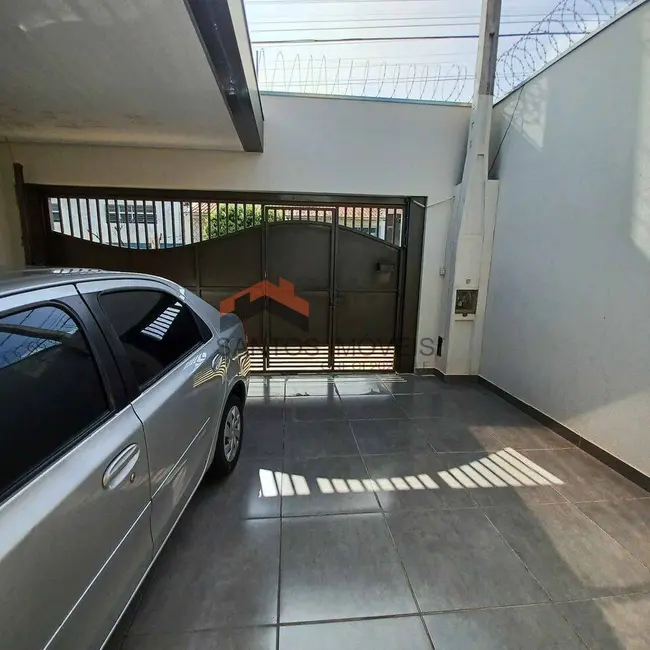 Foto 2 de Casa com 2 quartos à venda, 150m2 em Jardim Vânia Maria, Bauru - SP