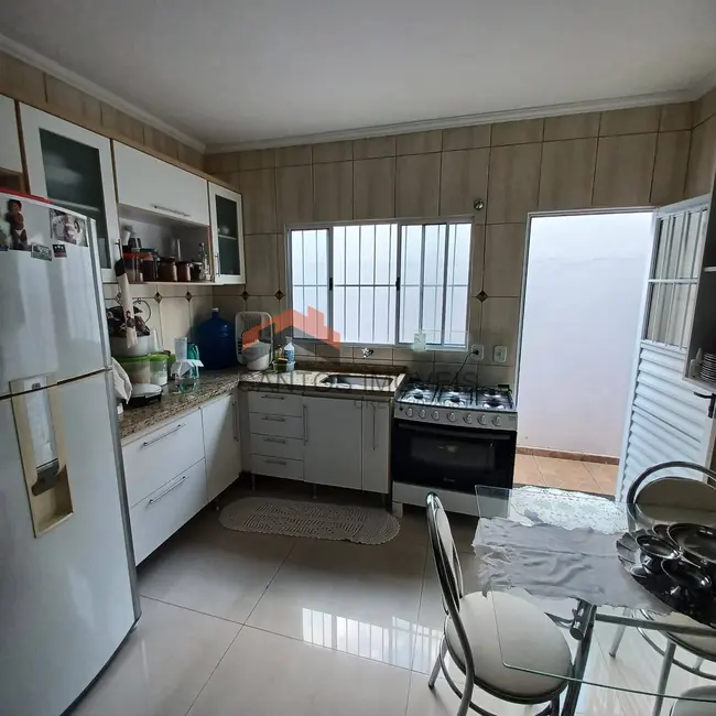 Foto 5 de Casa com 2 quartos à venda, 150m2 em Jardim Petrópolis, Bauru - SP