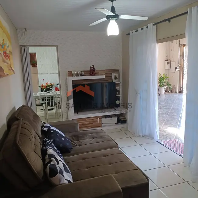 Casa com 2 quartos à venda, 200m2 em Bauru - SP - imagem 3 Foto 3 de Casa com 2 quartos à venda, 200m2 em Bauru - SP