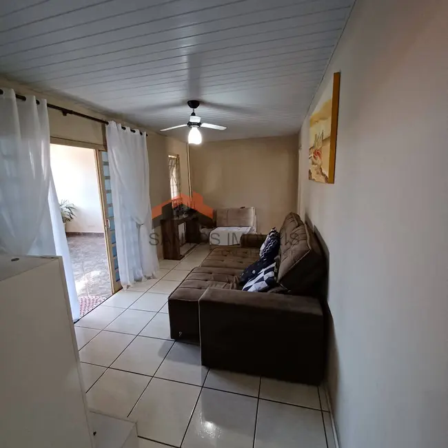Casa com 2 quartos à venda, 200m2 em Bauru - SP - imagem 4 Foto 4 de Casa com 2 quartos à venda, 200m2 em Bauru - SP