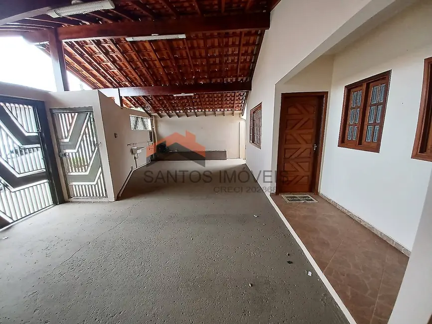 Foto 4 de Casa com 3 quartos à venda, 250m2 em Bauru - SP