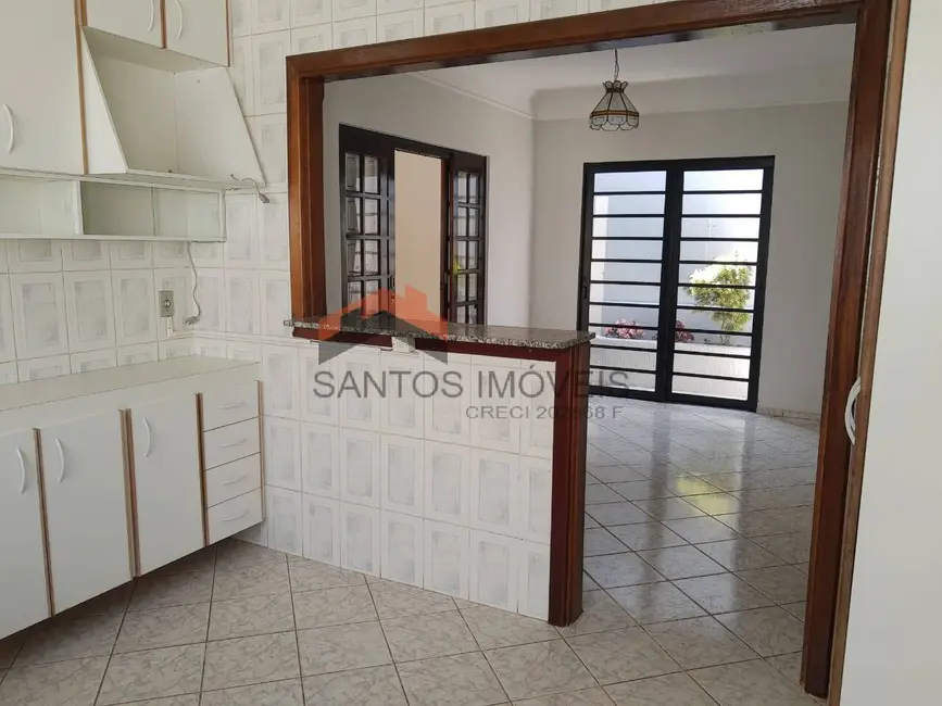 Foto 9 de Casa com 4 quartos à venda, 360m2 em Vila Industrial, Bauru - SP