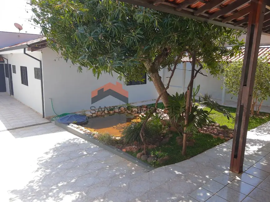 Foto 5 de Casa com 4 quartos à venda, 360m2 em Vila Industrial, Bauru - SP