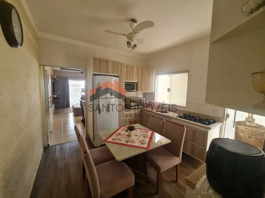 Foto 5 de Casa com 2 quartos à venda, 218m2 em Vila Santa Luzia, Bauru - SP