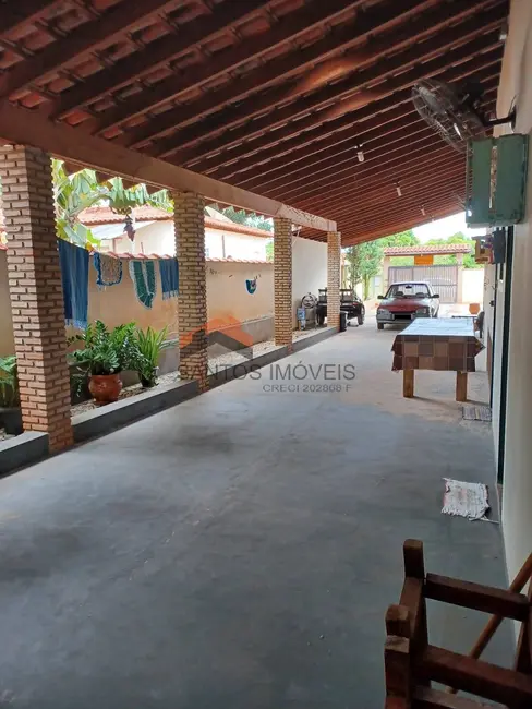 Foto 8 de Casa com 3 quartos à venda, 360m2 em Pongai - SP