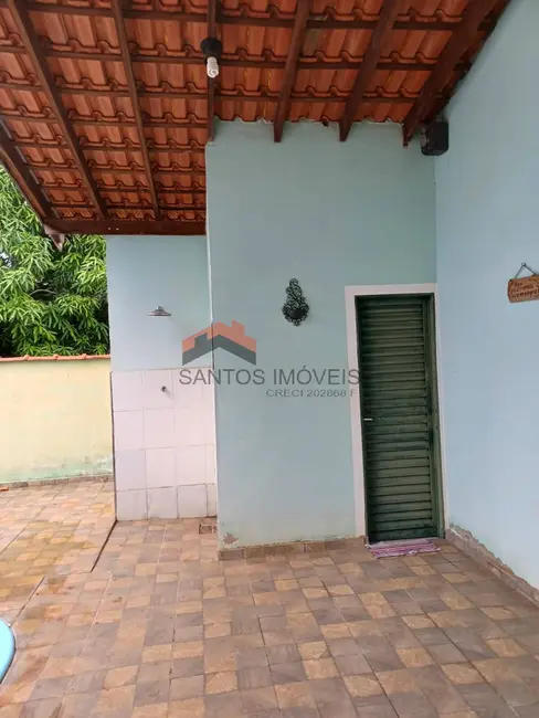 Foto 6 de Casa com 3 quartos à venda, 360m2 em Pongai - SP