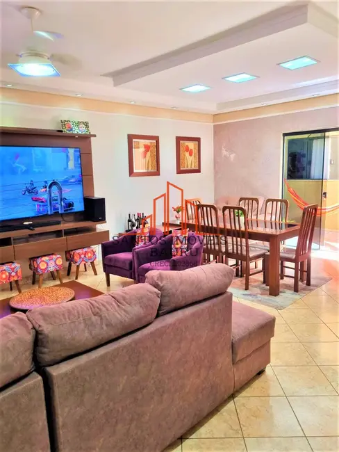 Foto 3 de Casa com 3 quartos à venda, 242m2 em Vila Independência, Bauru - SP