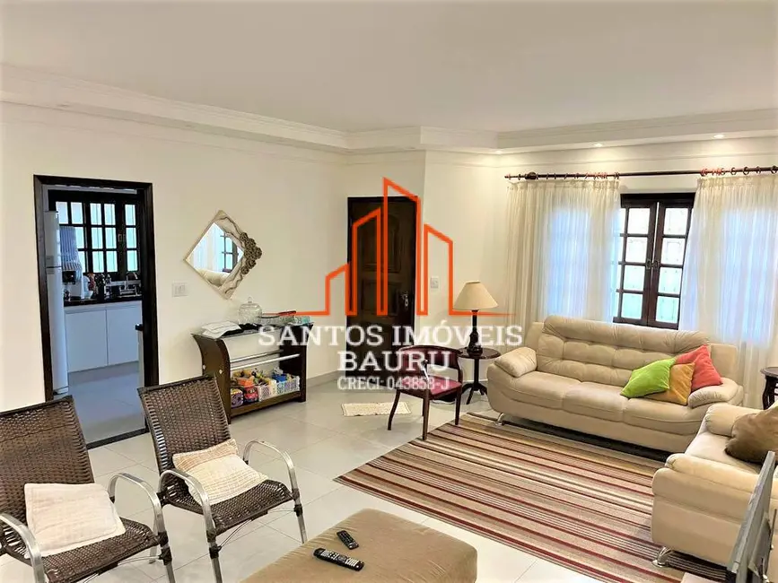 Foto 2 de Casa com 3 quartos à venda, 432m2 em Vila Aviação, Bauru - SP