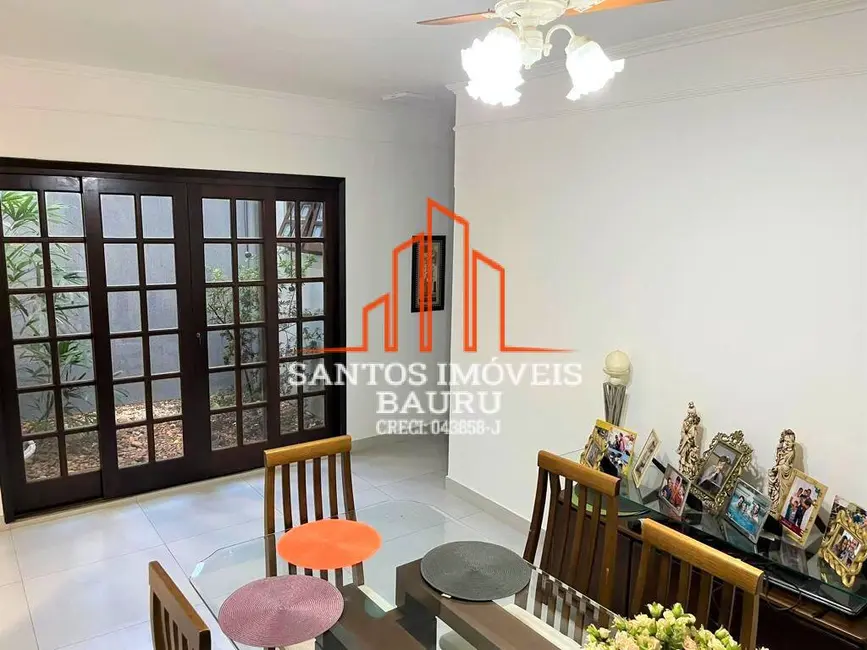 Foto 4 de Casa com 3 quartos à venda, 432m2 em Vila Aviação, Bauru - SP